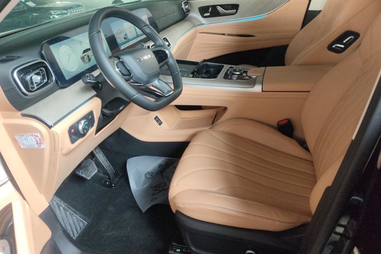 Used Chery Tiggo 9 2023 2.0T Dual-Clutch Two-Wheel Drive Luxury Edition 5 Seats