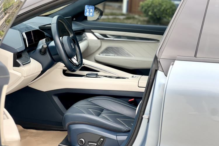 Used Zeekr 001 2021 Ultra-Long Range Dual-Motor YOU Version
