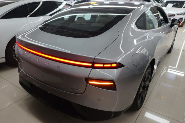 Used XPeng P7 2022 670N+