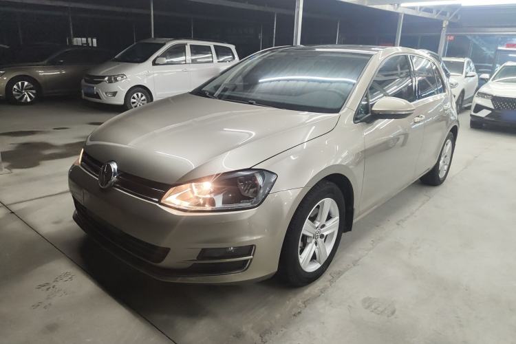 Used Volkswagen Golf 2015 1.6L Automatic Comfort Model
