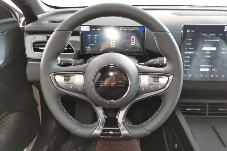 Used BYD Seal 06 New Energy 2025 DM-i Smart Drive 80KM Luxury Model
