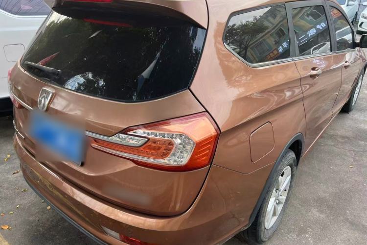 Used Baojun 310W 2017 1.5L Manual Fashion Model China V
