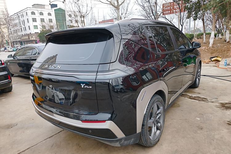 Used AION Y 2023 Plus 510 Enjoy Edition
