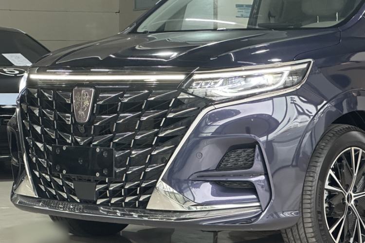 Used Roewe iMAX8 2023 400TGI Comfort Edition
