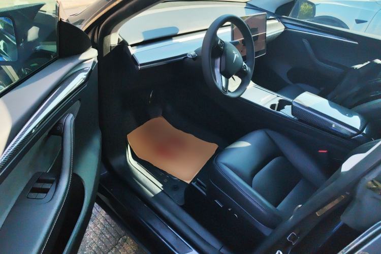 Used Tesla Model Y 2024 Rear-Wheel-Drive Version