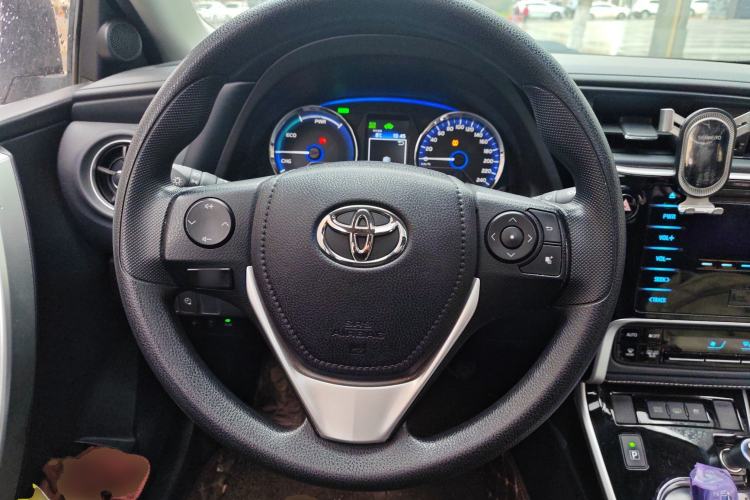 Used Toyota Corolla 2019 Dual-Engine 1.8L E-CVT GL-i Pioneer Edition
