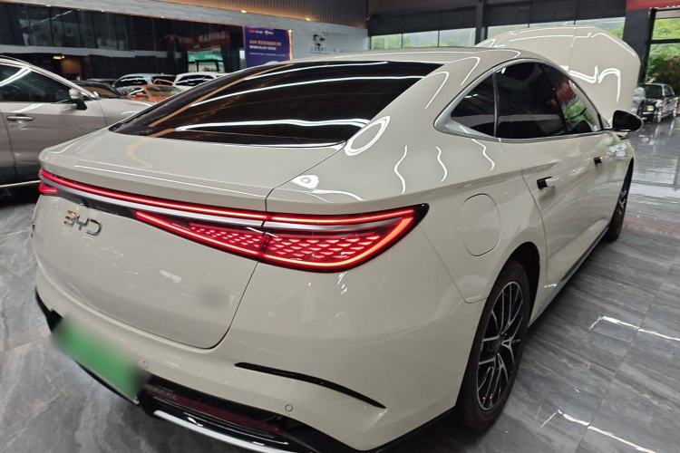 Used BYD Seal 2024 HONOR Edition DM-i 1.5L 121km Prestige Model
