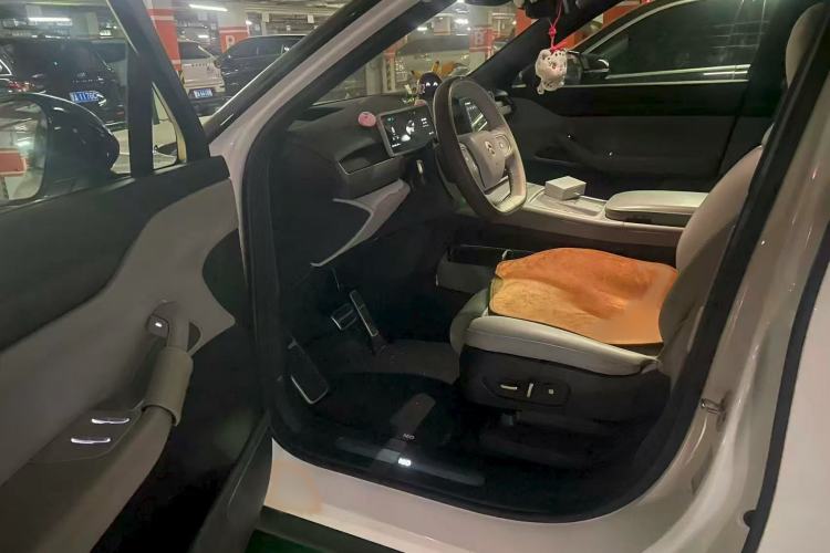 Used Nio ES8 2023 75 kWh
