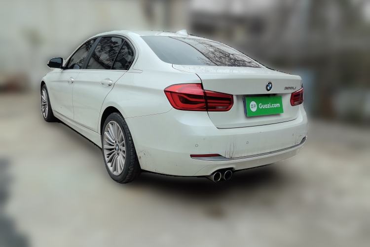 TDK.VehicleDetails.img