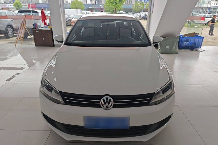 Used Volkswagen Sagitar 2014 Revised Version 1.6L Automatic Fashionable Style
