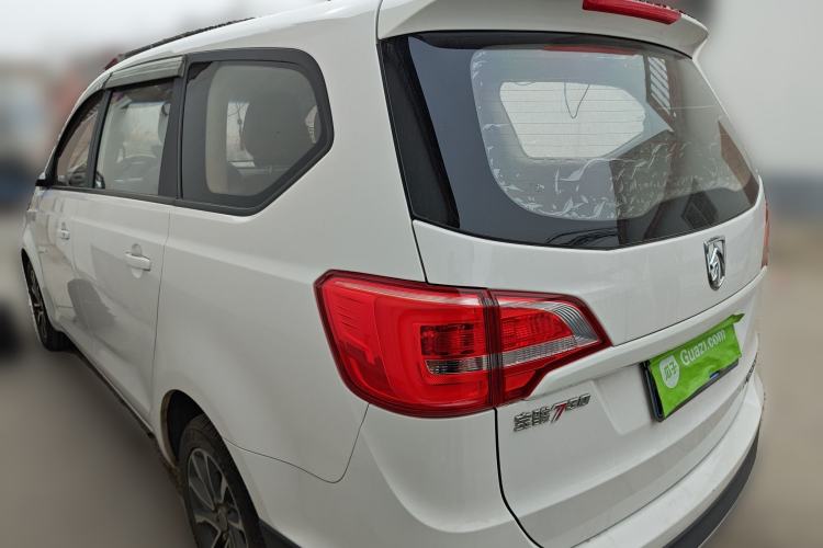 Used Baojun 730 2016 Revised 1.5L Manual Standard Version 7 Seats China V Emission Standard
