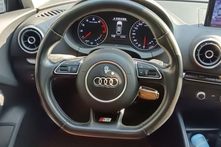 Used Audi A3 2015 Limousine 35 TFSI Millionth Anniversary Intelligent Leading Model