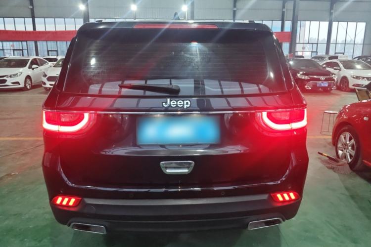 Used  Grand Commander 2018 2.0T Four-Wheel Drive Enjoyment Edition China VI
