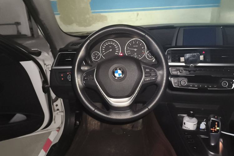 Used BMW 3 Series 2017 320Li xDrive Fashion Model
