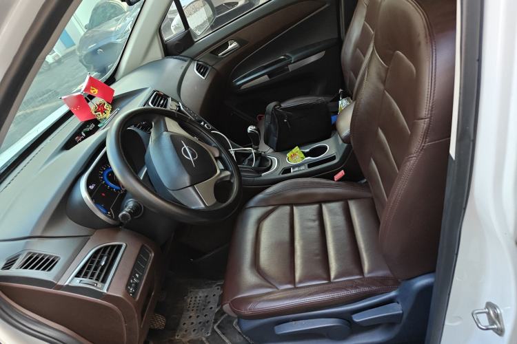 Used Haima V70 2016 2.0L Manual - Enjoyment Version 6 Seats