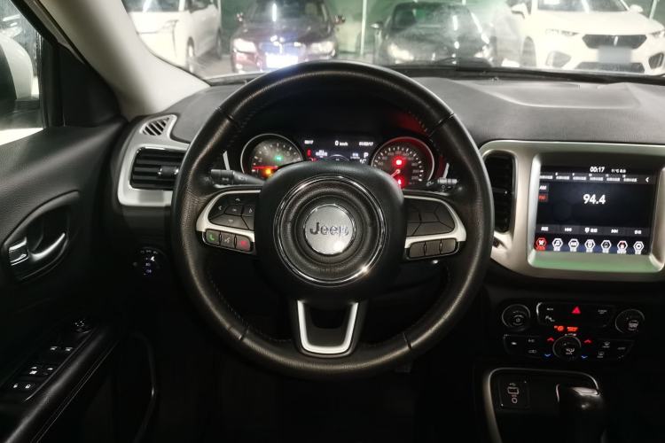 Used Jeep Compass 2019 200T Automatic Family Edition - Connected Large Screen Version