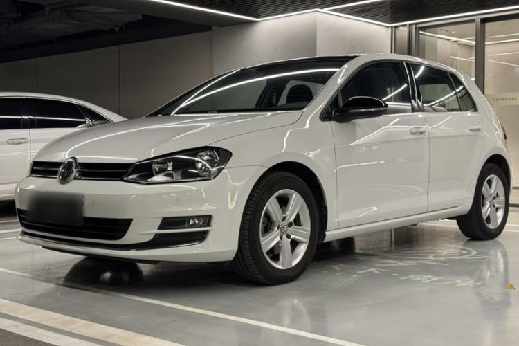 Used Volkswagen Golf 2017 230TSI Automatic Comfort Edition – Celebrating Milestone of One Million Units
