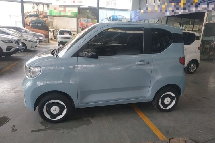 Used Wuling Hongguang MINIEV 2022 Easy Version Lithium Iron Phosphate
