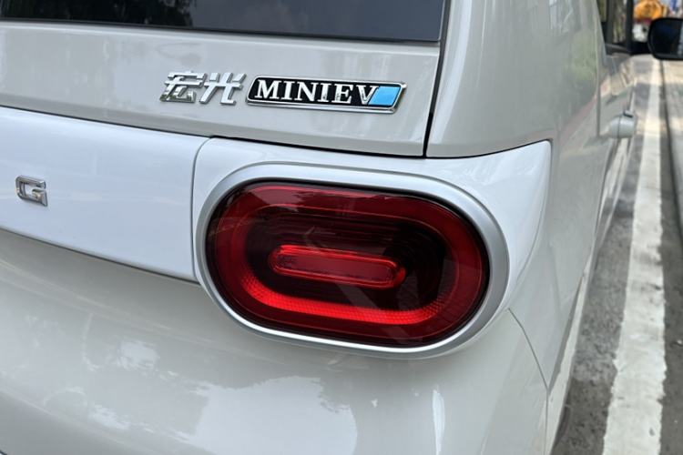 Used Wuling Hongguang MINIEV 2024 3rd Generation 215km Youth Edition
