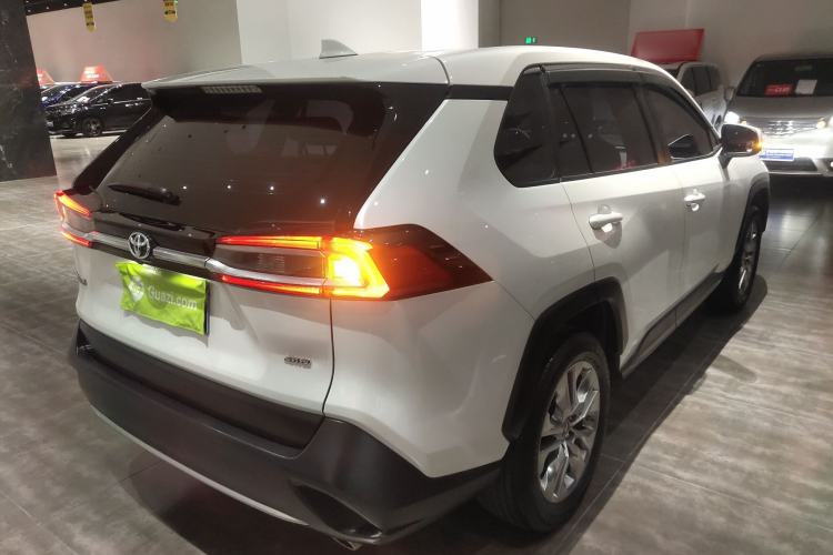 Used Toyota Wildlander 2020 2.0L CVT 4x4 Luxury Edition
