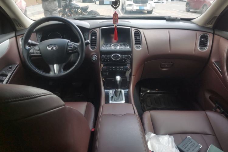 Used Infiniti QX50 2015 2.5L Enjoyment Edition

