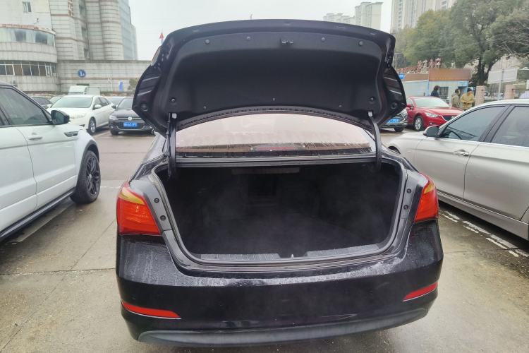 Used Hyundai Mistra 2014 1.8L Automatic Smart GLS