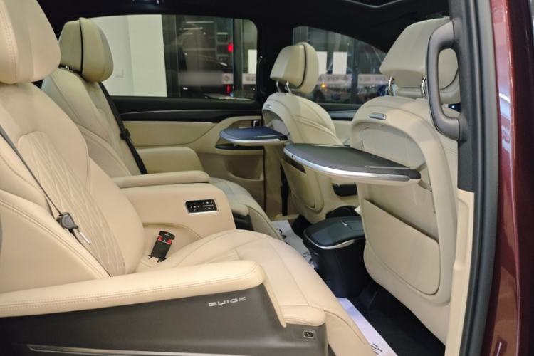 Used Buick GL8 2022 ES Landtrek 653T Flagship Model
