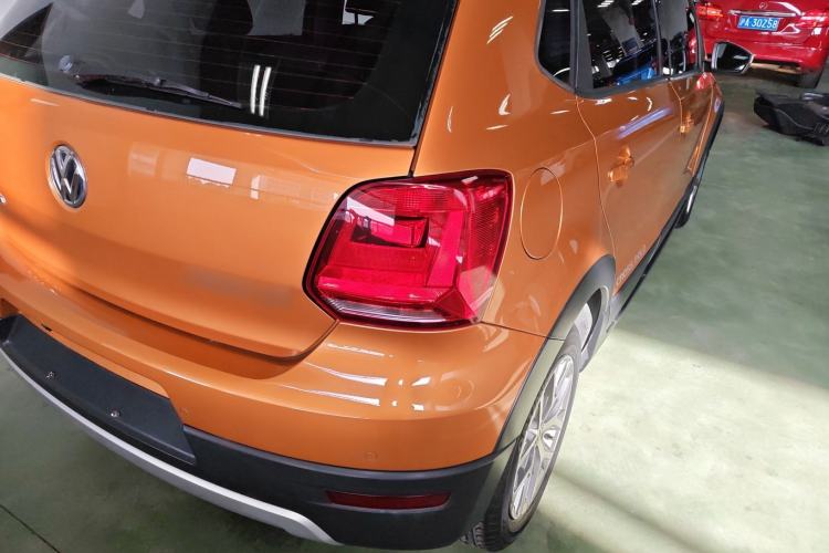 Used Volkswagen Polo 2014 1.6L Cross Polo Automatic