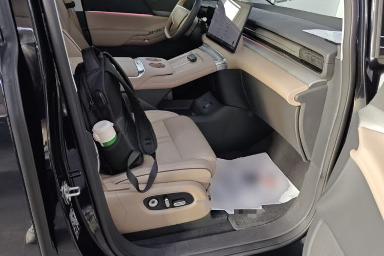 Used XPeng X9 2025 740 Ultra-Long Range Max