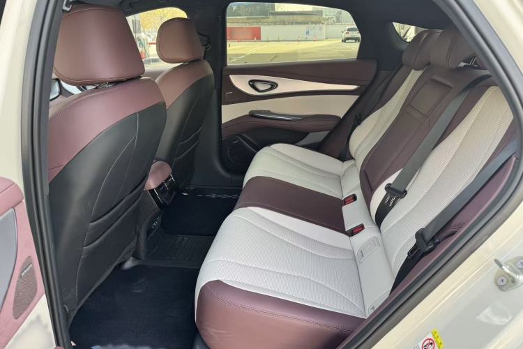 Used BYD Seal 07 DM-i 2025 Intelligent Driving Version DM-i 1.5L 125 km Prestige Edition
