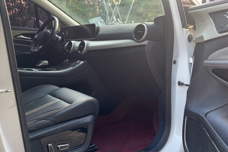 Used FORTHING Yacht 2022 1.5T DCT Chasing-the-Waves Edition
