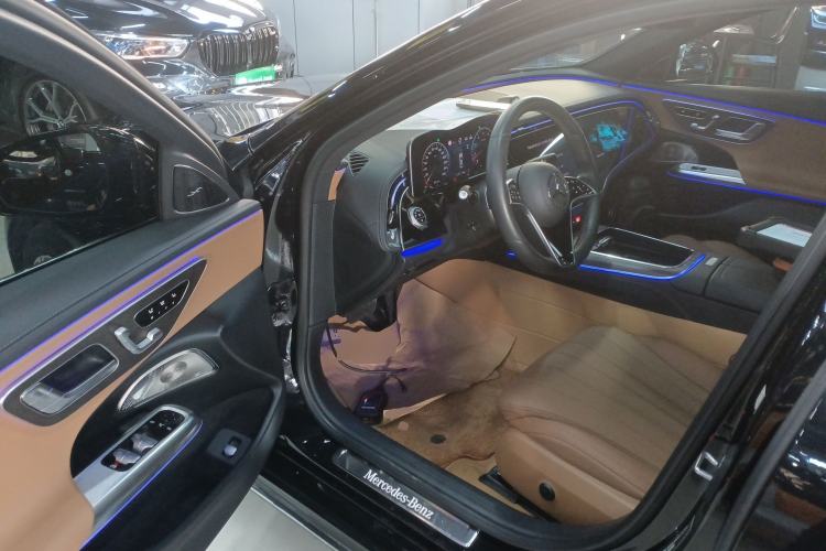 Used Mercedes-Benz E-Class 2024 E 300 L Luxury Model
