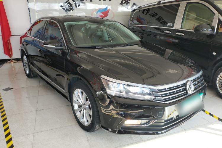 Used Volkswagen Passat 2017 330TSI DSG Luxury Edition
