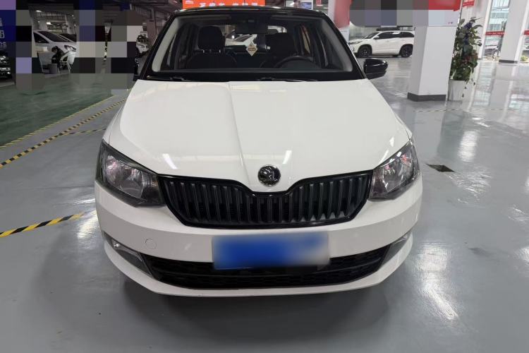 Used Skoda Fabia 2015 1.6L Automatic Sport Edition