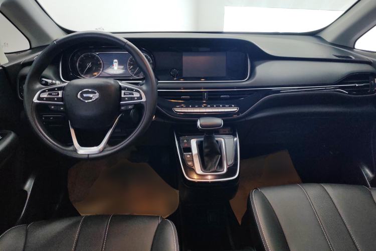 Used GAC Trumpchi M6 2021 270T DCT Luxury Edition (7 Seats)
