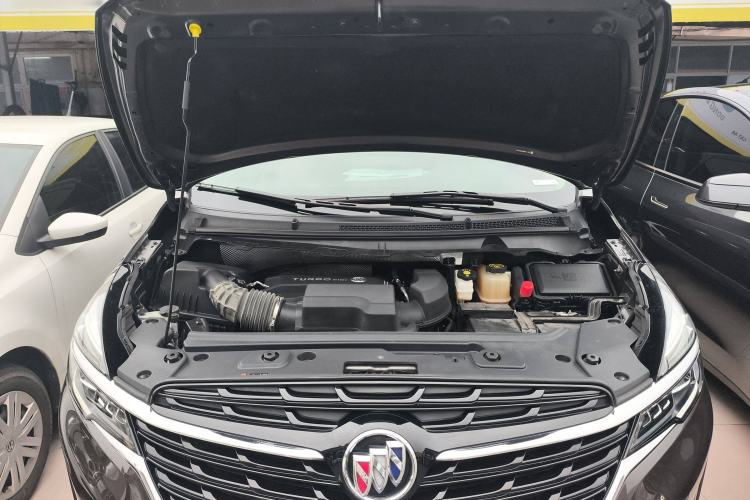 Used Buick GL8 2022 Land Business Class 652T Luxury Model
