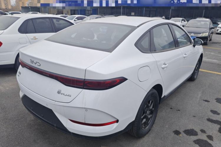 Used BYD Qin PLUS 2025 DM-i Smart Drive 55KM Leading Model