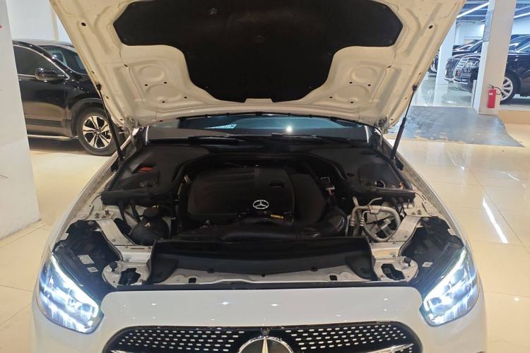 Used Mercedes-Benz E-Class 2021 Restyled E 300 L Sporty and Stylish Edition
