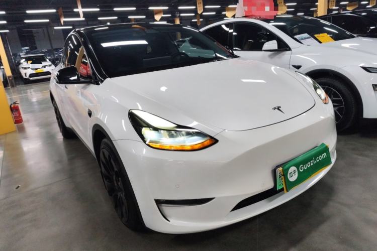 Used Tesla Model Y 2021 Long-Range All-Wheel-Drive Version