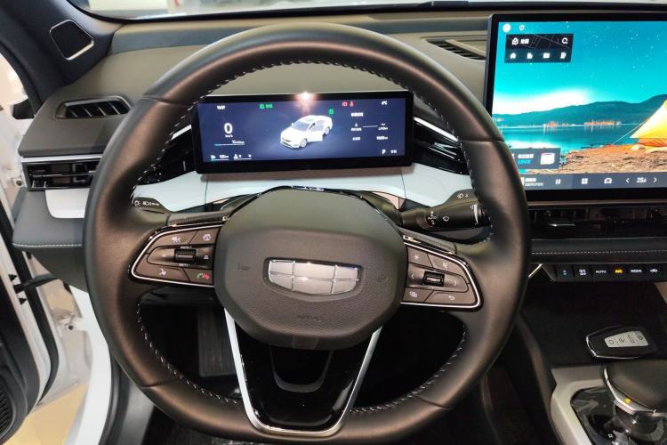 Used Geely Auto Preface 2025 Dongfang Yao 1.5TD Kunlun Edition