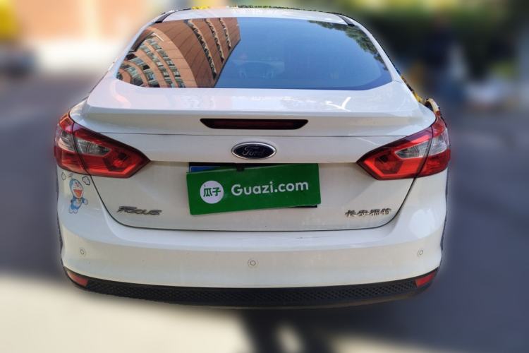 Used Ford Focus 2012 Sedan 1.6L Automatic Fashion Edition
