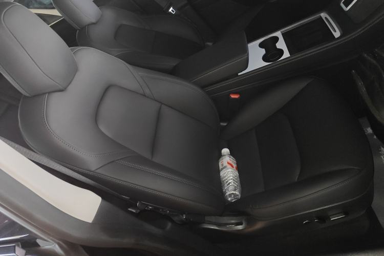 Used Tesla Model Y 2021 Long-Range All-Wheel-Drive Version