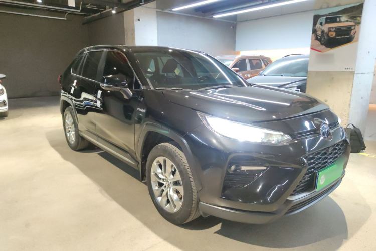 Used Toyota Wildlander 2022 Dual-Motor 2.5L E-CVT 4x4 Luxury PLUS Edition
