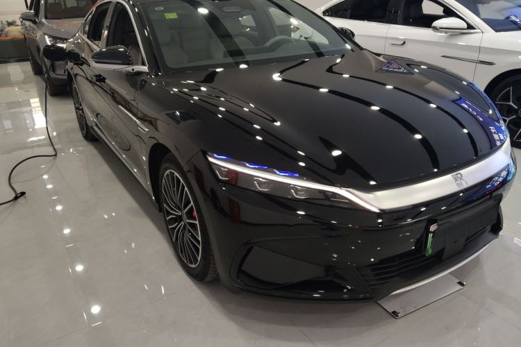 Used BYD Han 2025 EV with 701 km of Laser Radar-Enabled Intelligent Driving
