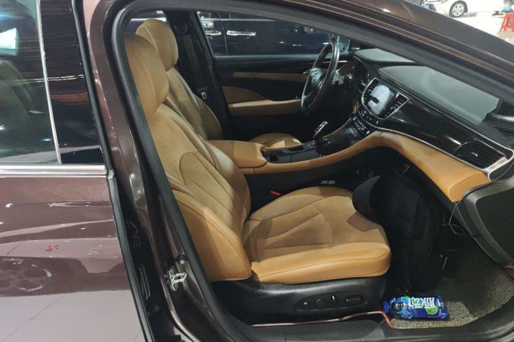 Used Buick LaCrosse 2018 20T Luxury Model
