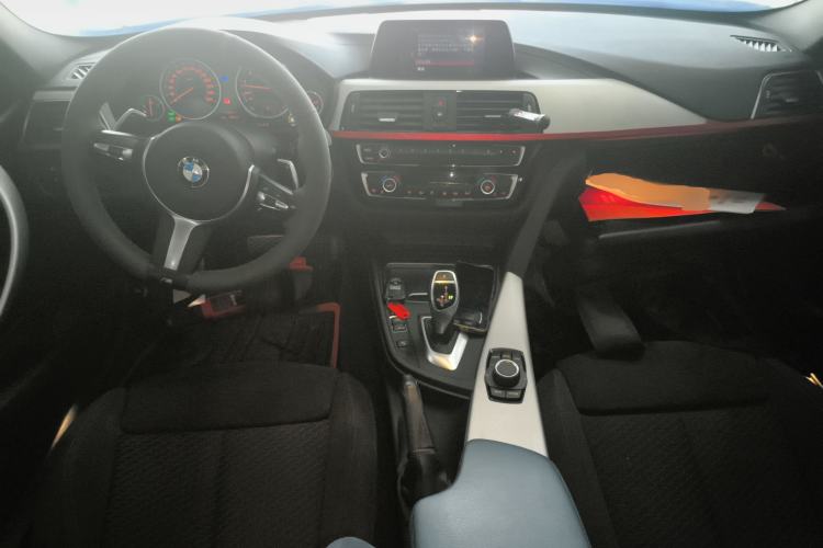 Used BMW 3 Series 2018 320i M Sport Package
