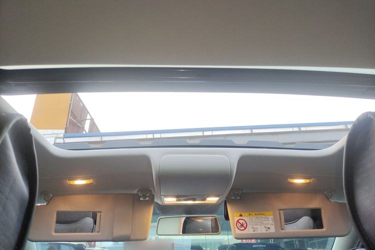 Used Volkswagen Polo 2016 1.6L Automatic Comfort Model