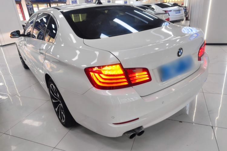 Used BMW 5 Series 2017 525Li Leading Model
