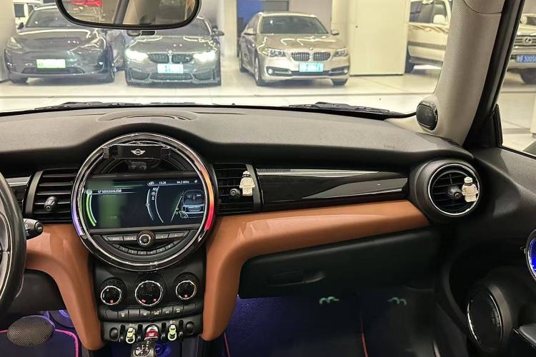 Used  MINI 2016 2.0T COOPER S SEVEN
