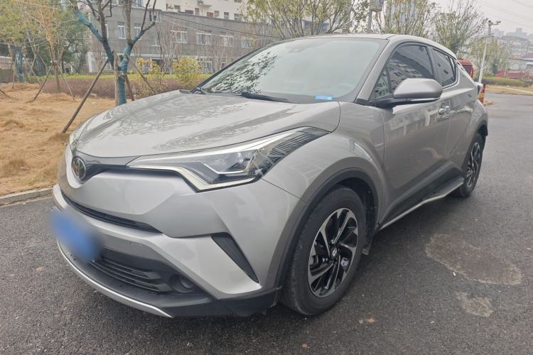 Used Toyota IZOA 2020 2.0L Yichi Version